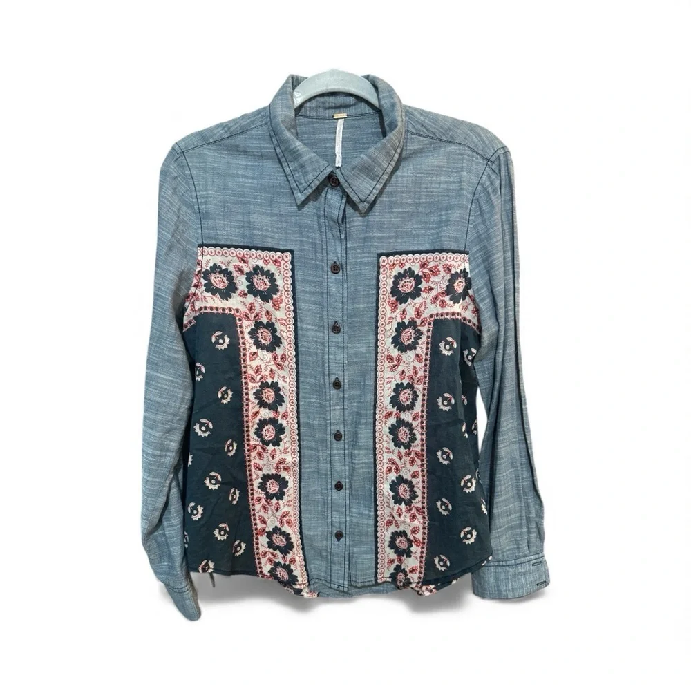 FREE PEOPLE Bandana Bandit Chambray Button Down Shirt Boho Western S